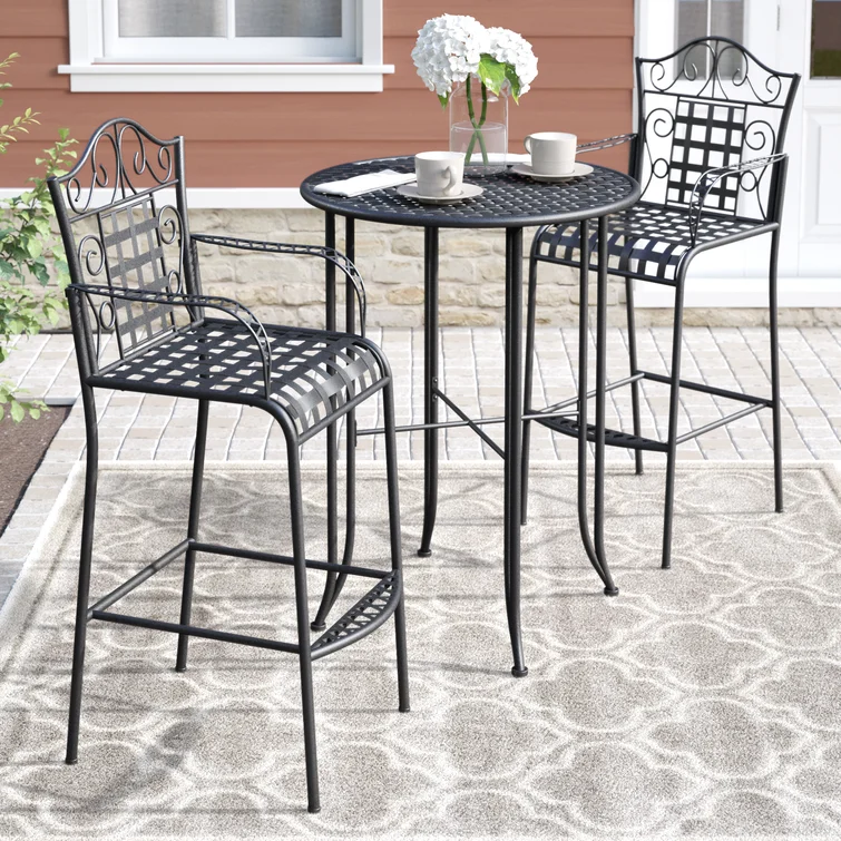Nocona 2 - Person Round Outdoor Dining Set