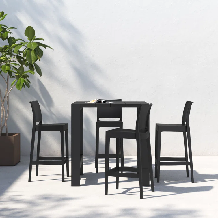 Farrah 4 - Person Outdoor Dining Set