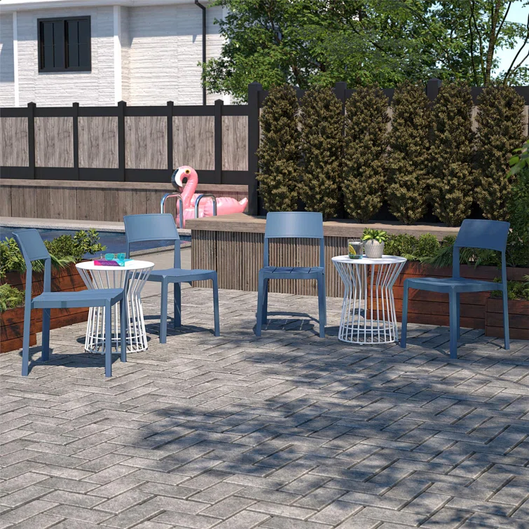 Chandler 4 - Person Round Outdoor Dining Set