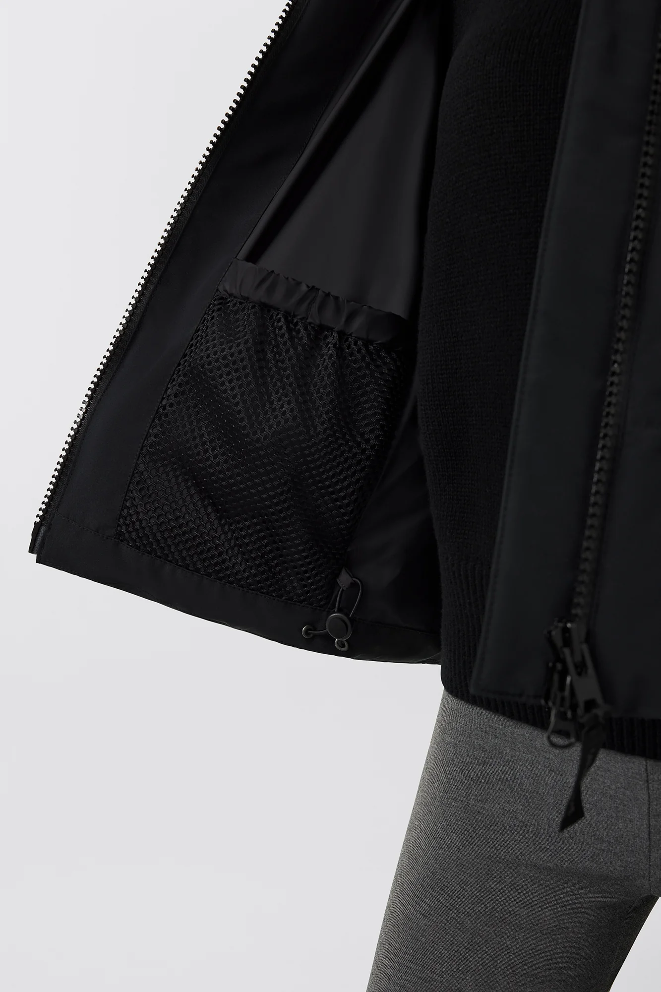 Grandview Cropped Vest Black Label