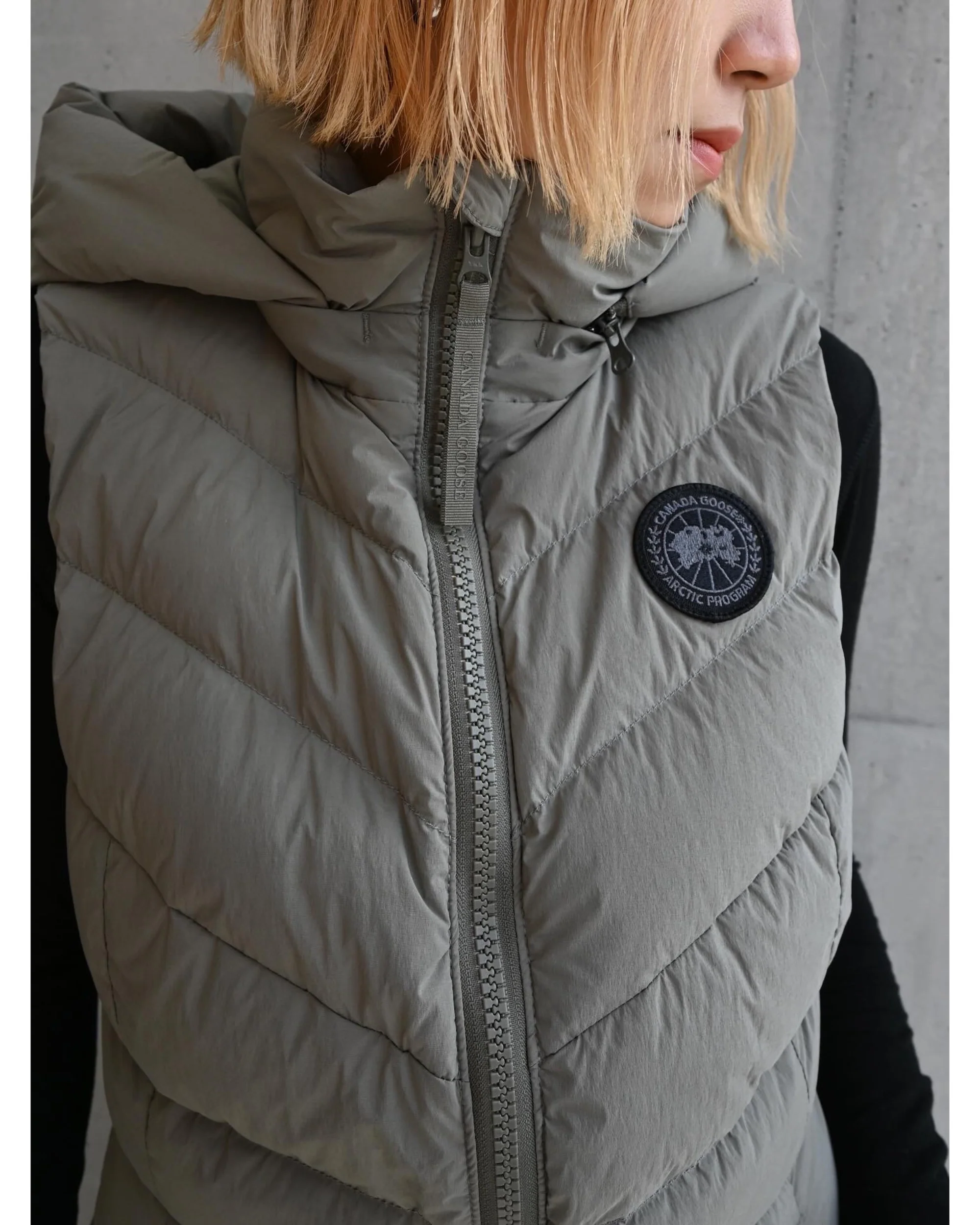 Clair Vest - Black Label