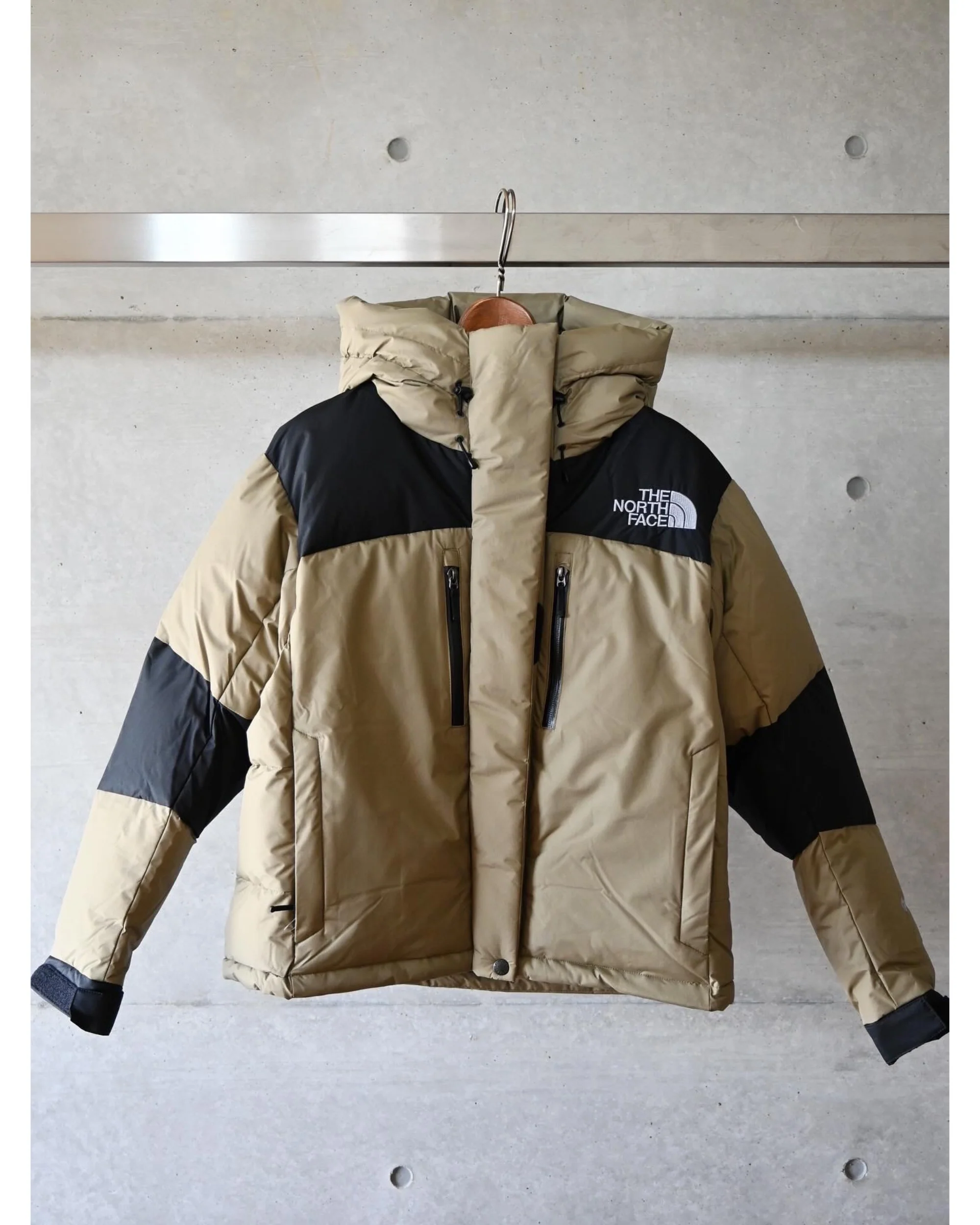 Short Baltoro Light Jacket