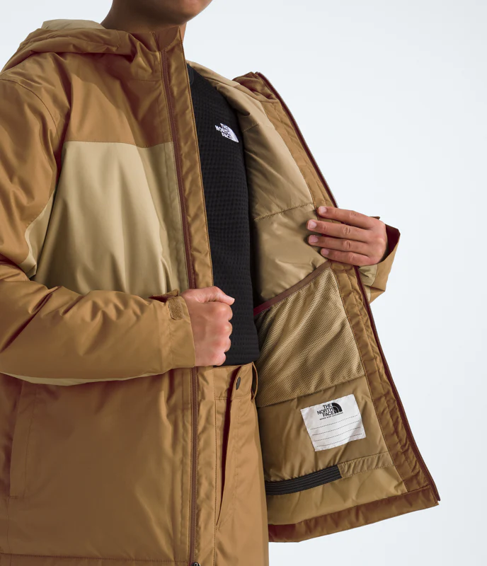The North Face NF0A88TZ Boys' Freedom Insulated Jacket