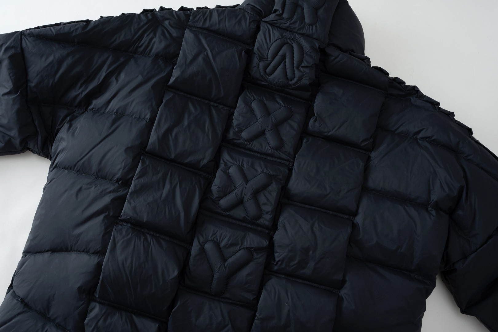 MONCLER RAXXY collaboration unisex down jacket black