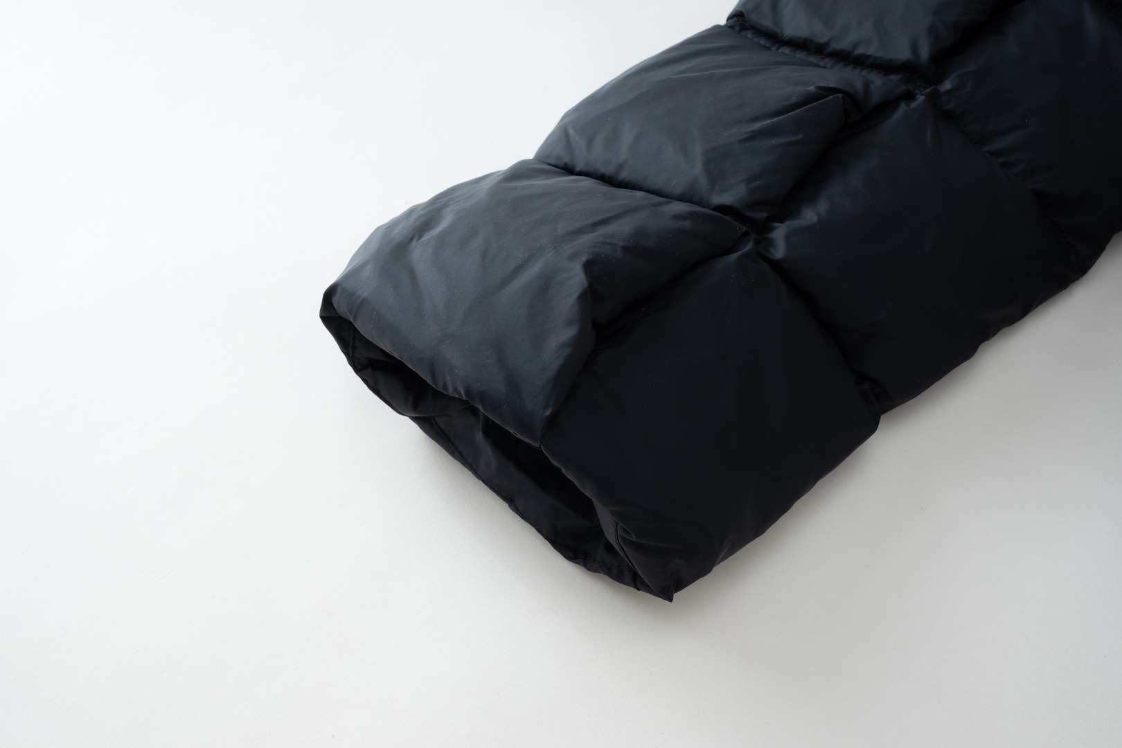 MONCLER RAXXY collaboration unisex down jacket black