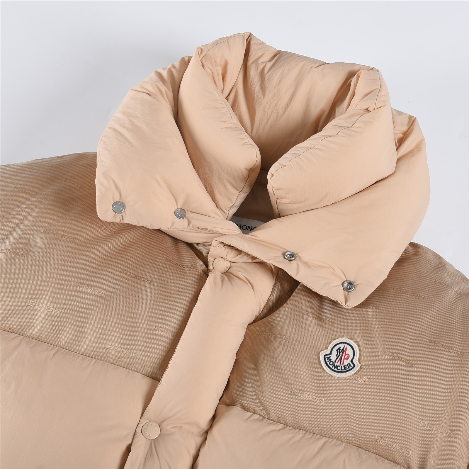 Mongkelai 2025 Verone Autumn/Winter New Arrival – Limited Edition Collaboration, Reversible Long Coat, Khaki