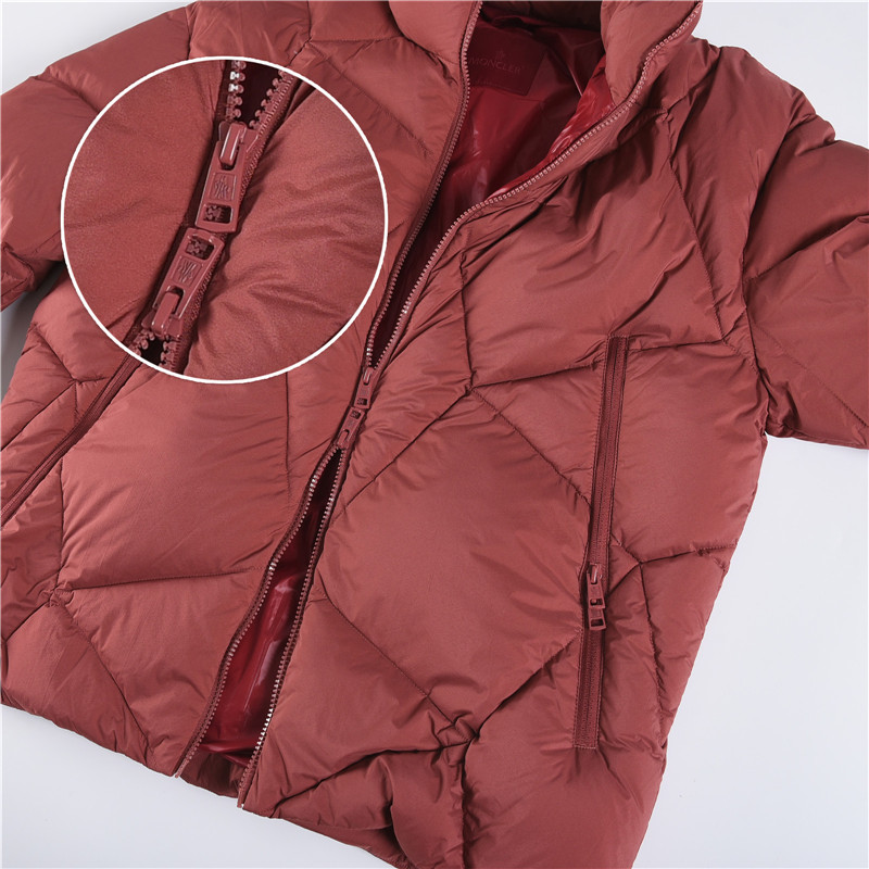 Mongkelai 2025 Vardar Autumn/Winter New Arrival – Diamond Quilted Stand-Collar Down Jacket, Unisex, Rose Red
