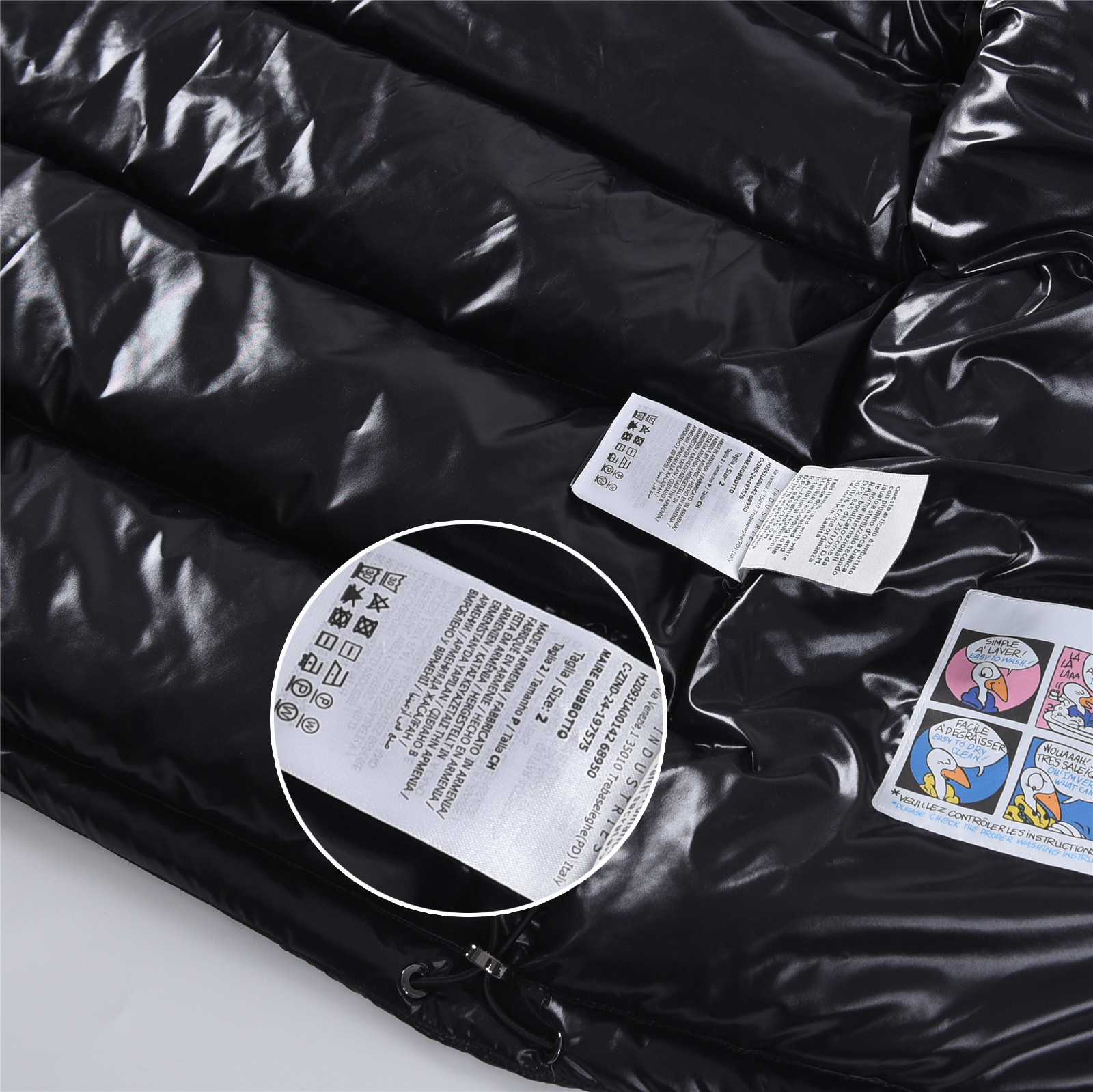 Moncler Maya Hooded Short Down Jacket Women‘s Black