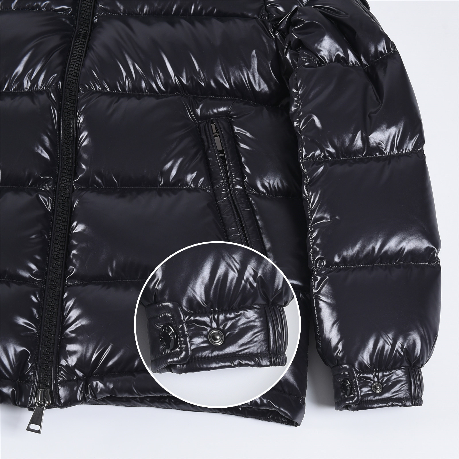 Moncler Maya Hooded Short Down Jacket Women‘s Black