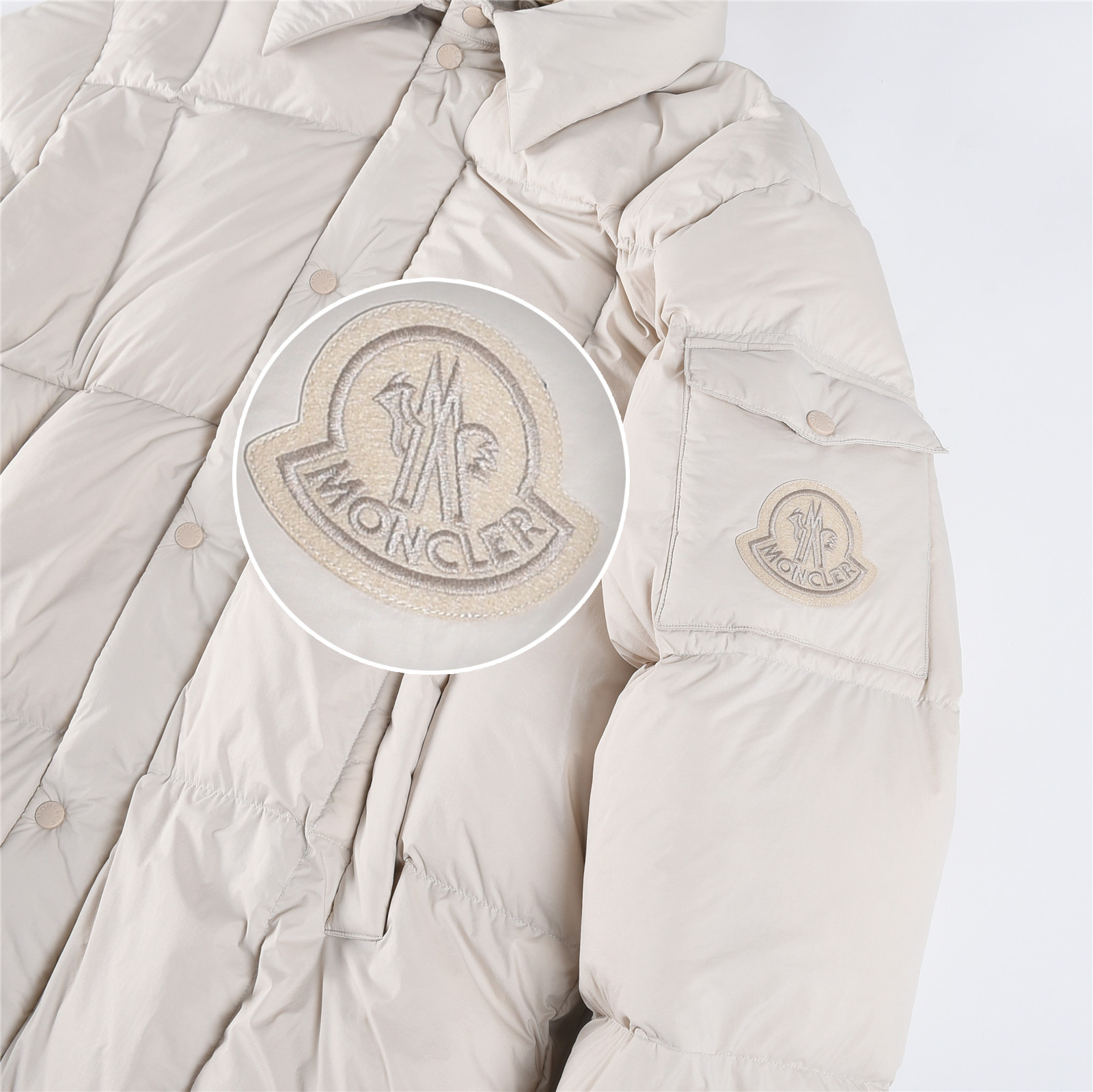 Mongkelai 25SS Alize Autumn/Winter New Arrival – Long Down Jacket with Large Logo, Thickened, Detachable Hood, Unisex Beige