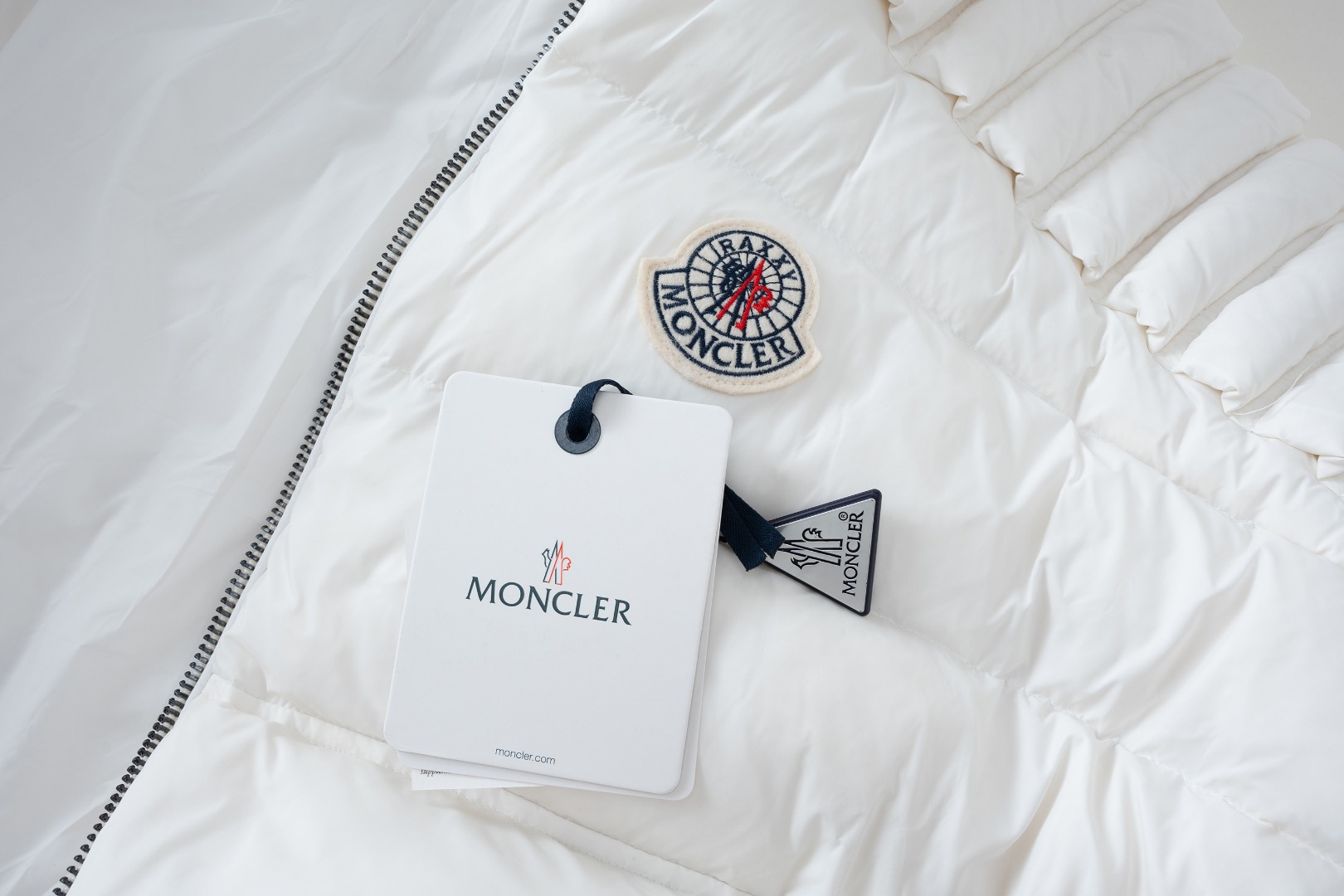 MONCLER RAXXY collaboration unisex down jacket black
