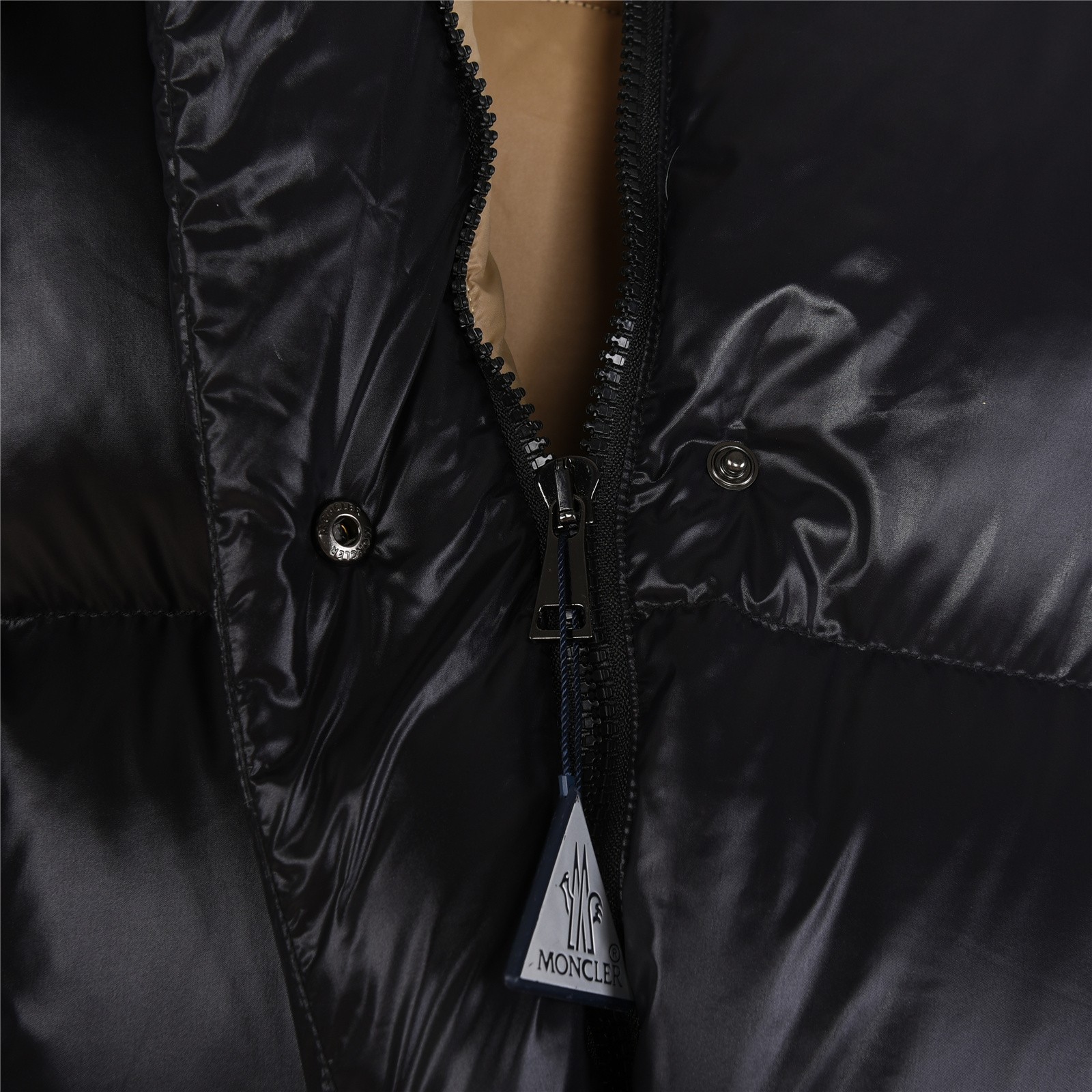 Moncler Maya Hooded Short Down Jacket