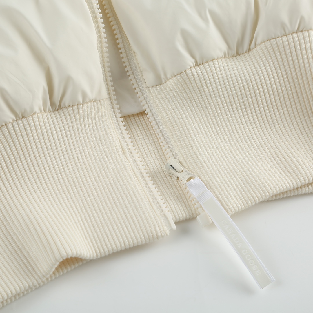 Canada Goose Women’s Wide-Stitch Knitted Down Jacket – White