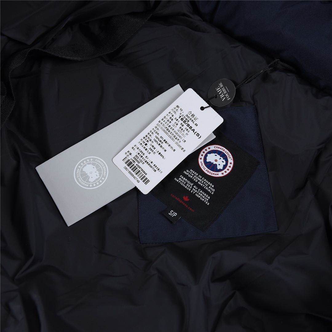 Canada Goose Mystique 3035LB Extended Parka – 2022 Women’s Edition – Dark Blue