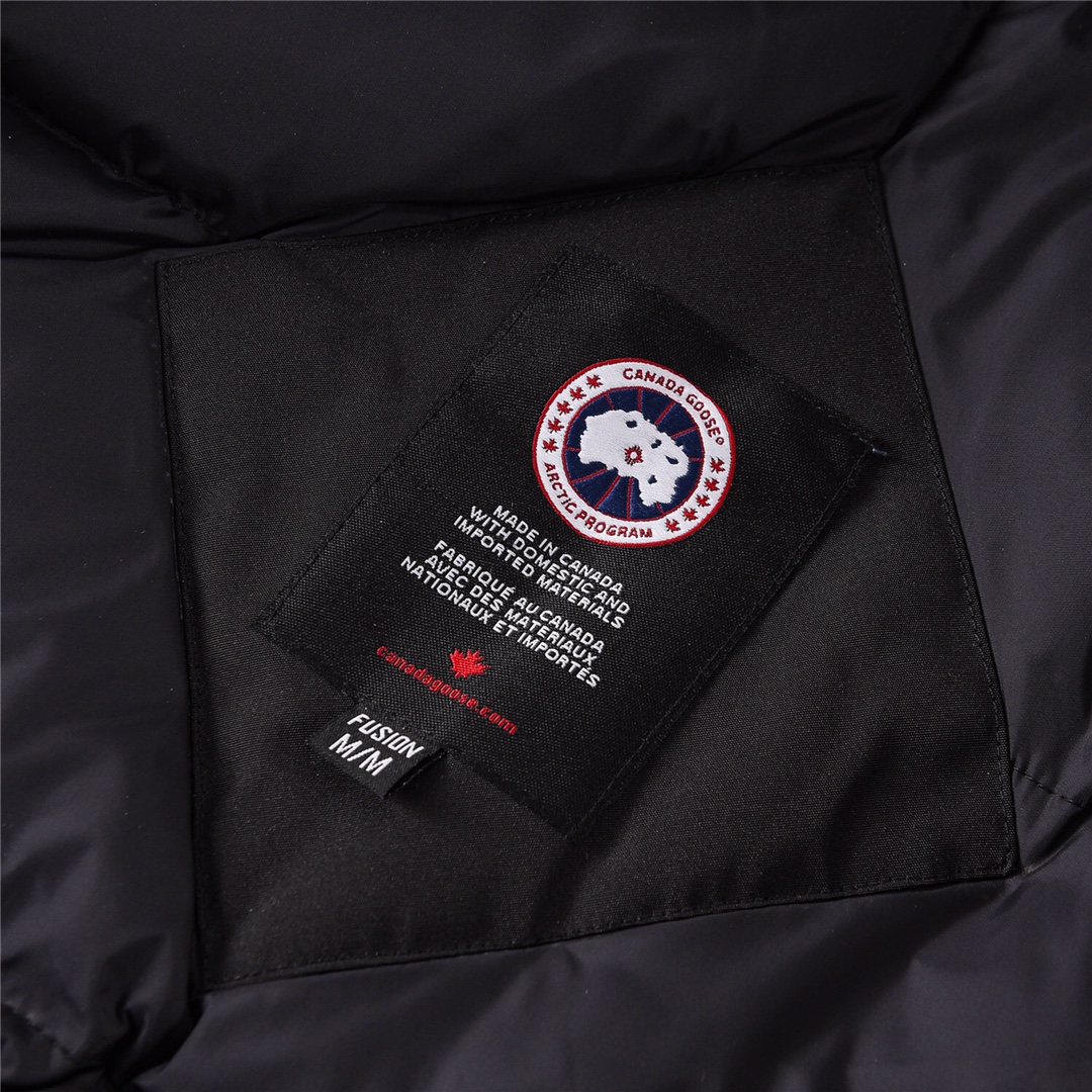Canada Goose 10 Classic Down Jacket – Black