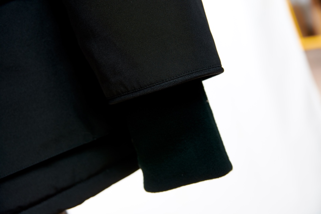 Canada Goose 08 Expedition Parka 4660M – Arctic-Grade Winter Jacket