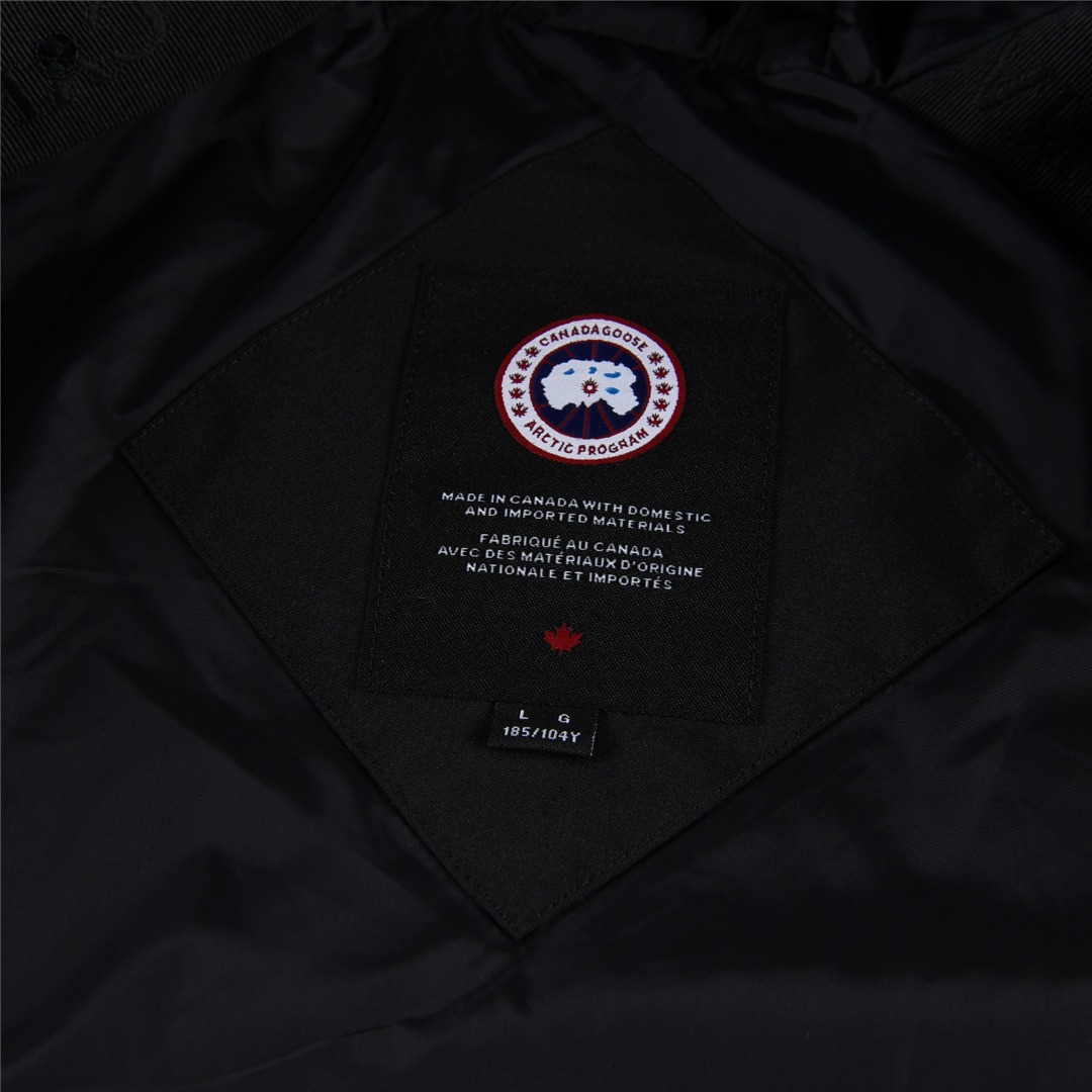 Canada Goose Junction Puffer Down Vest with Logo Patch– Black