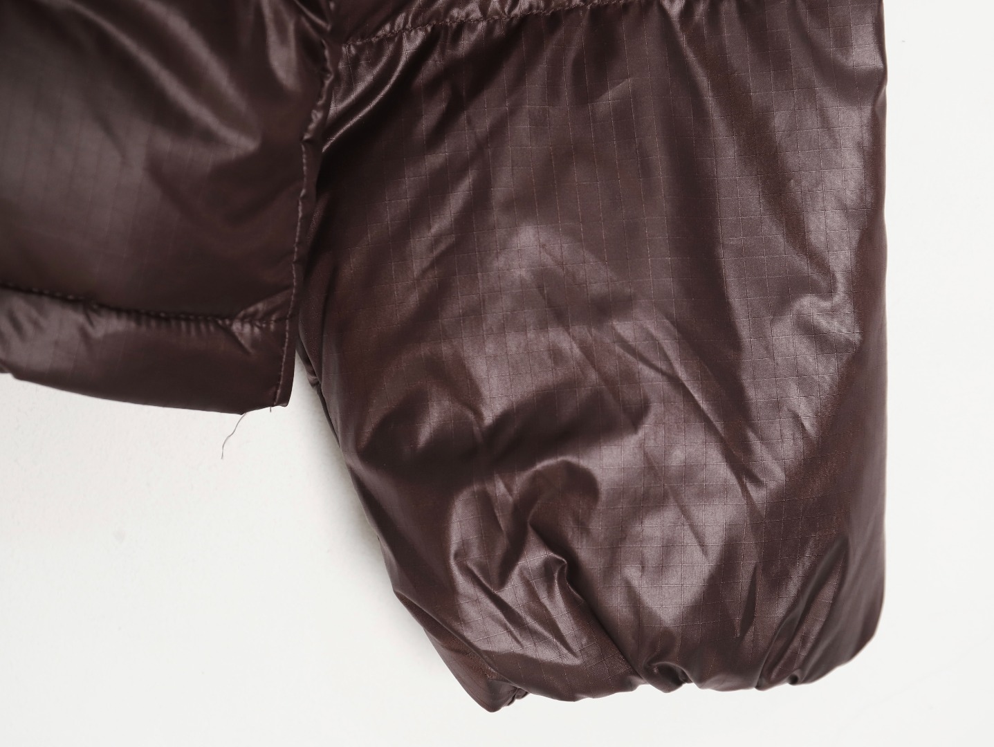 THE NORTH FACE TNF 22SS 82B Short Retro Shiny Down Jacket – Coffee