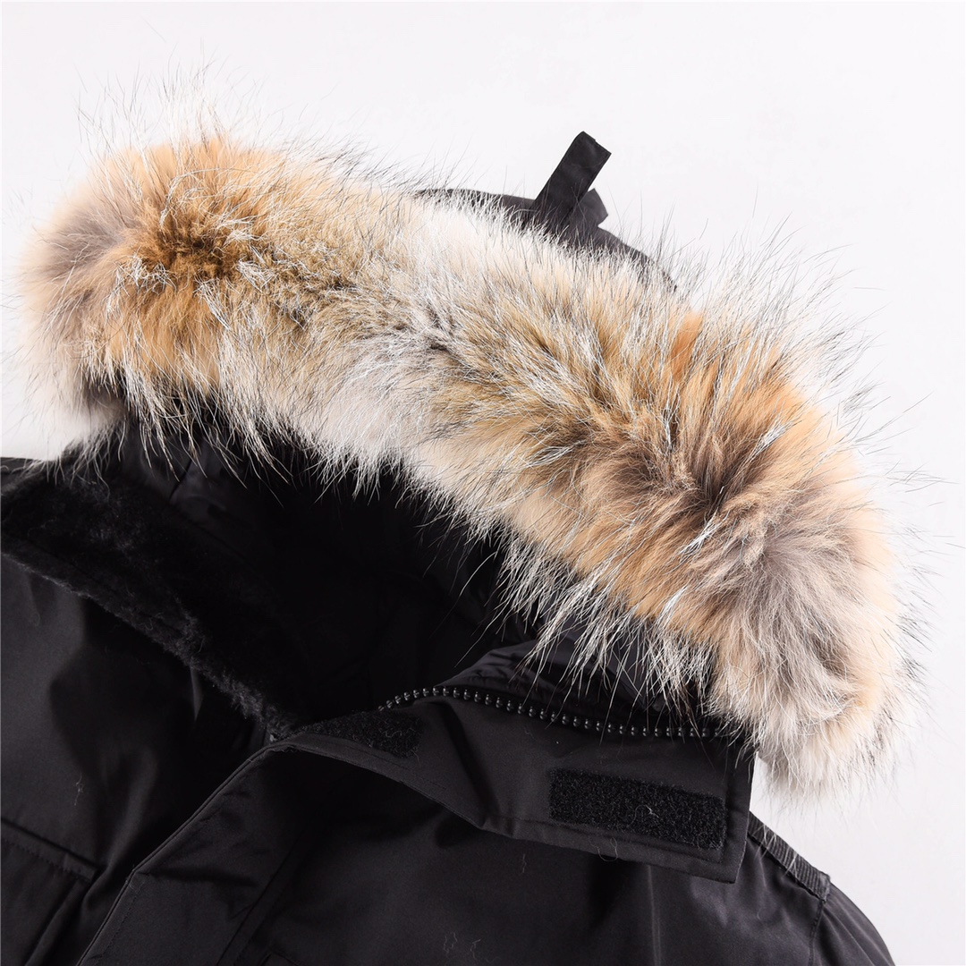 Canada Goose 10 Classic Down Jacket – Black