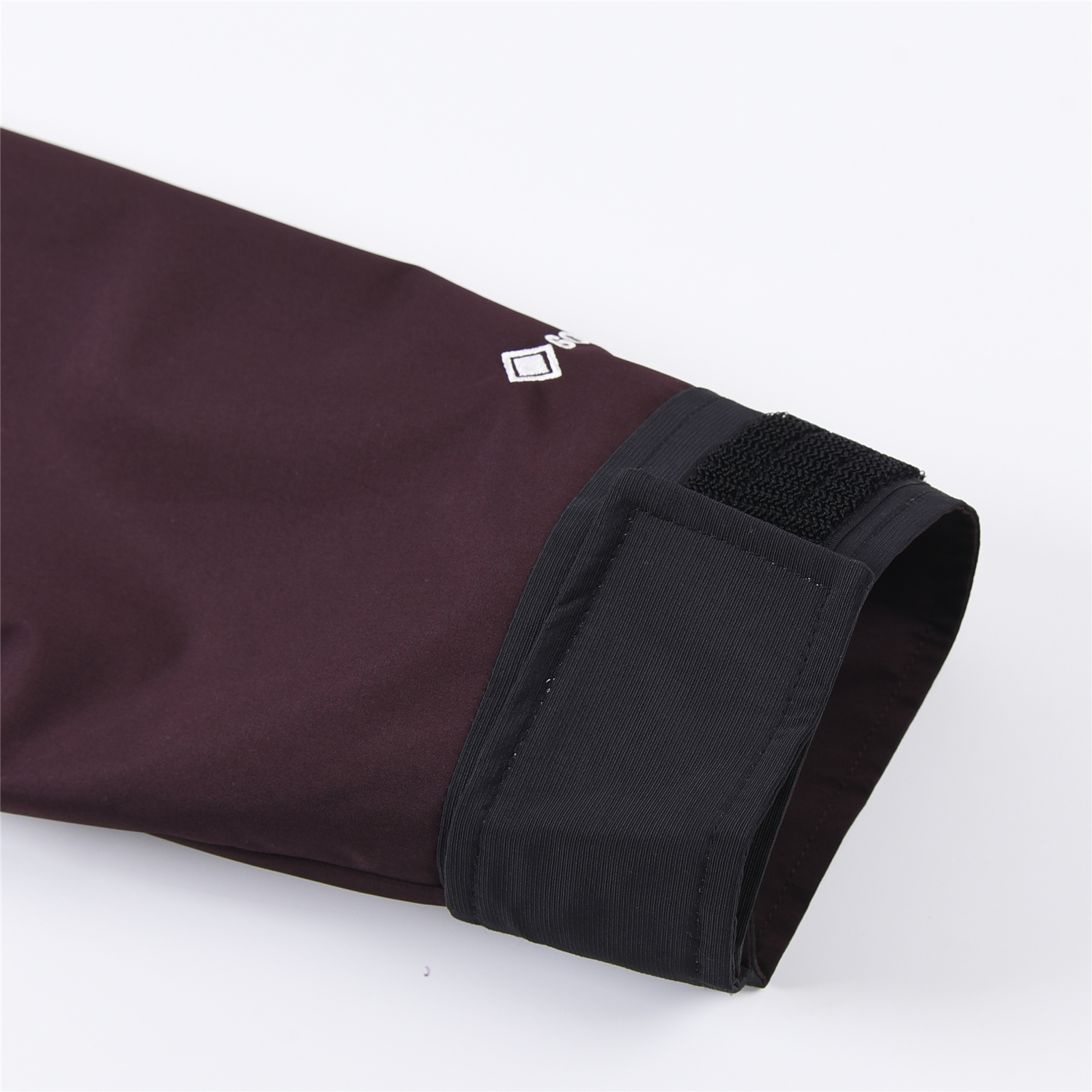 THE NORTH FACE 1990 Classic Outdoor Waterproof Jacket– Burgundy