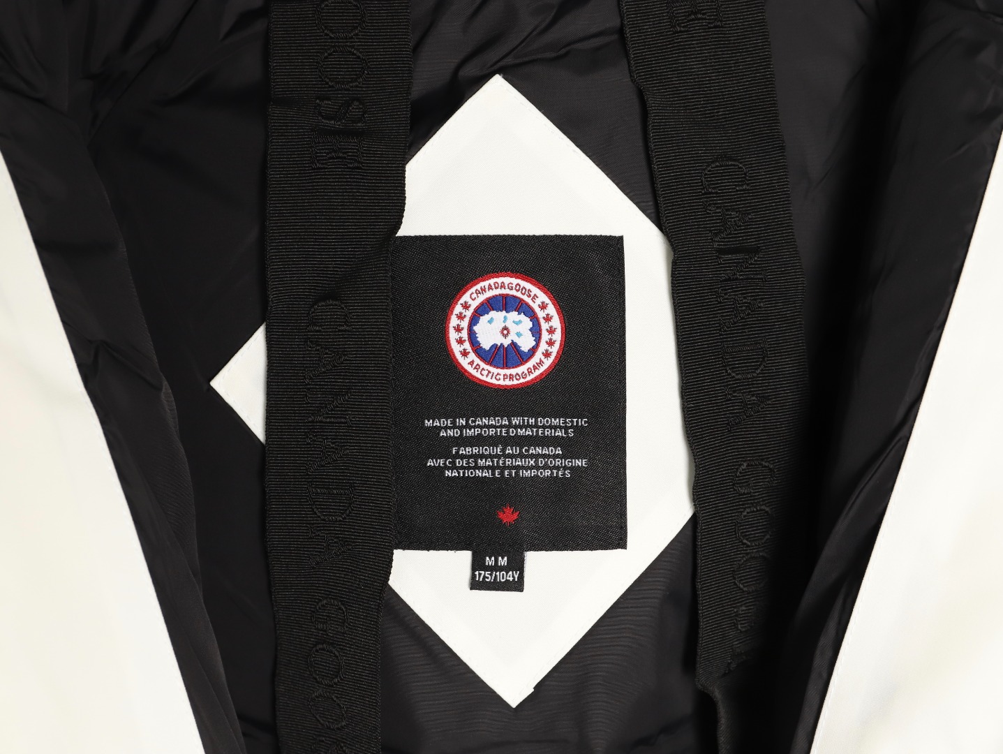 Canada Goose Chilliwack Bomber Jacket Down Coat – White (Model 01)