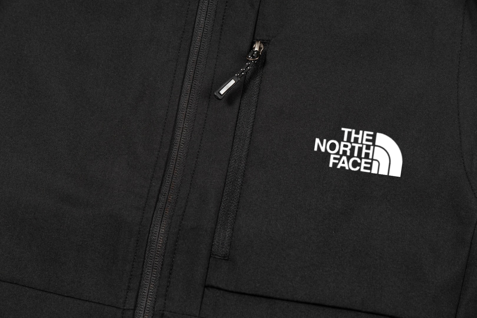 THE NORTH FACE SS New Outdoor Windproof, Water-Resistant, Breathable Lightweight Vest– Black