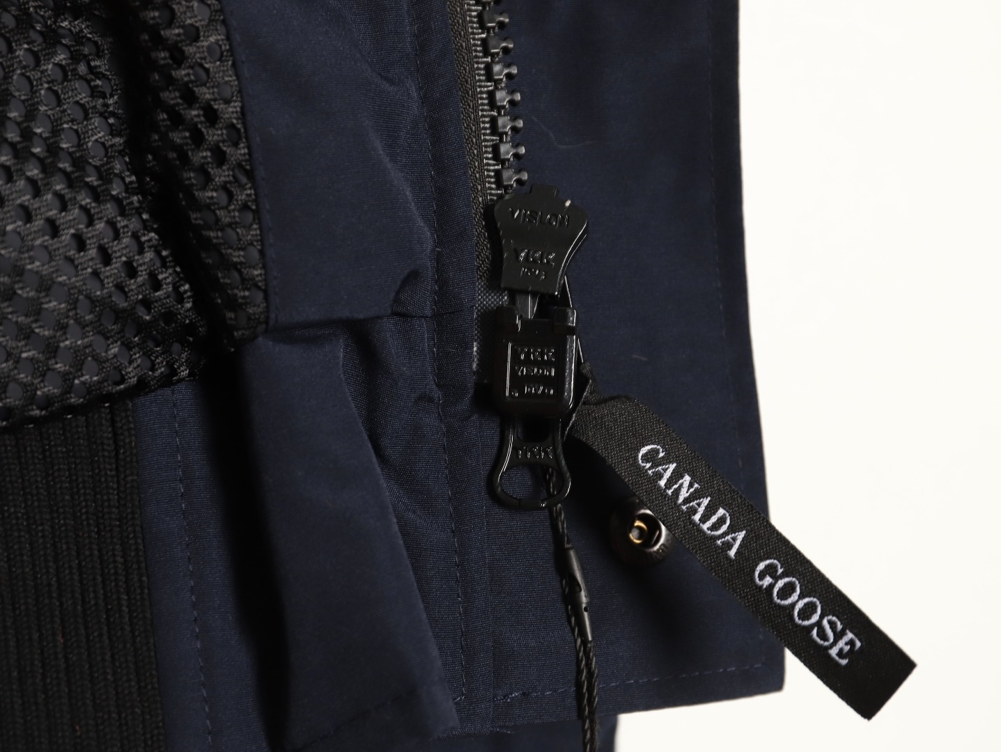 Canada Goose Chilliwack Bomber Jacket Down Coat – Dark Blue (Model 01)