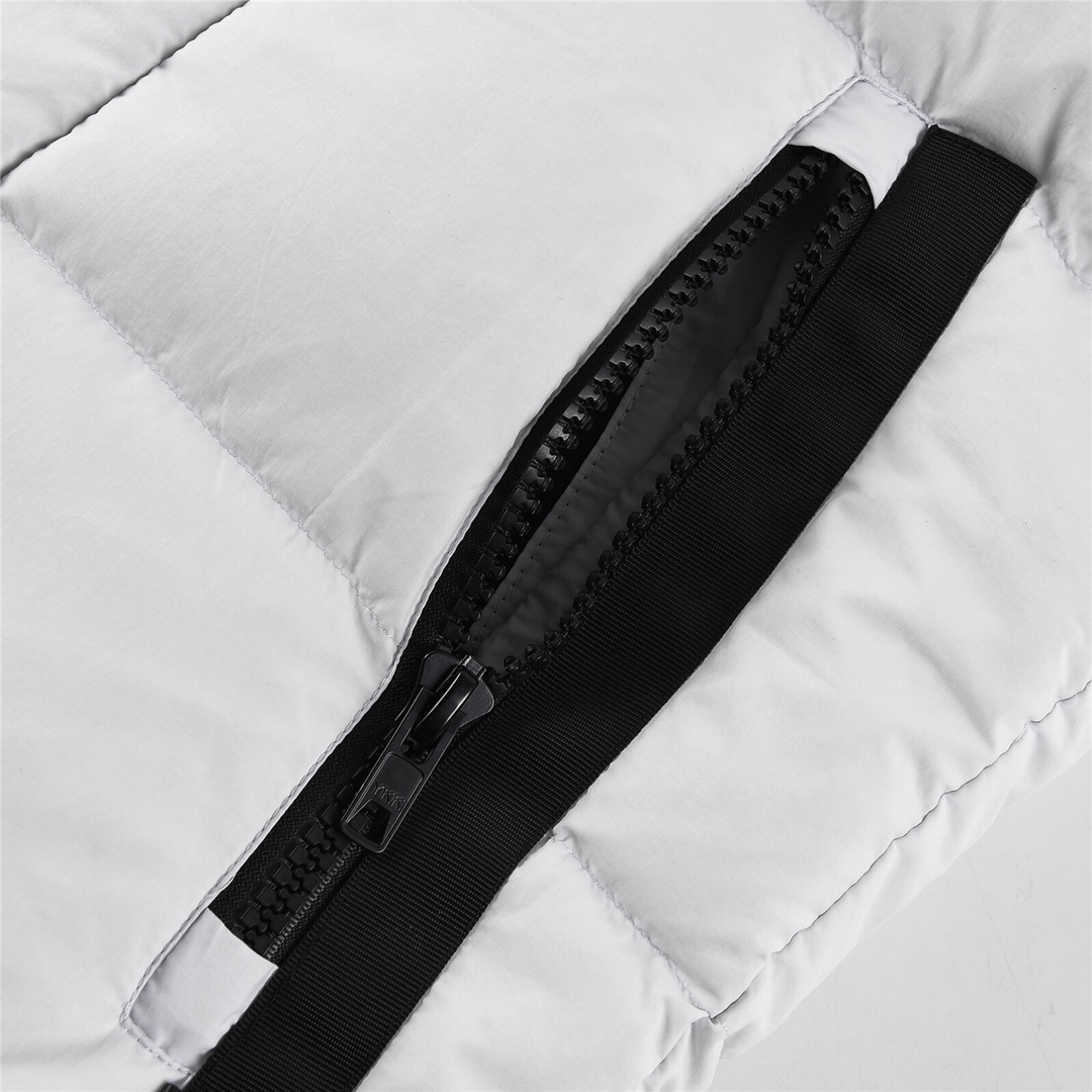 CANADA GOOSE / Junction / 3M Reflective Black Label Parka – 2602LB