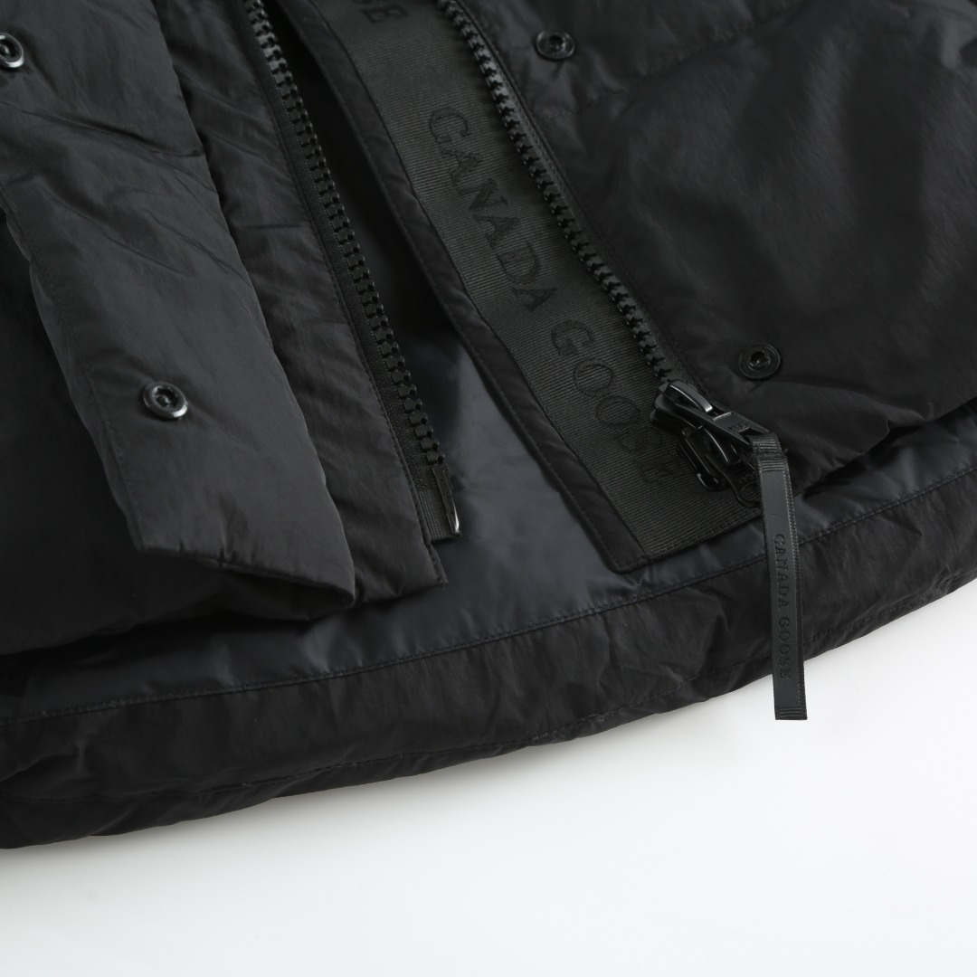 Canada Goose Junction Puffer Down Vest with Logo Patch– Black