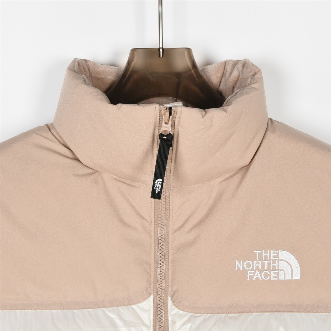 THE NORTH FACE TNF 22SS 82B Short Retro Shiny Down Jacket – Off-White