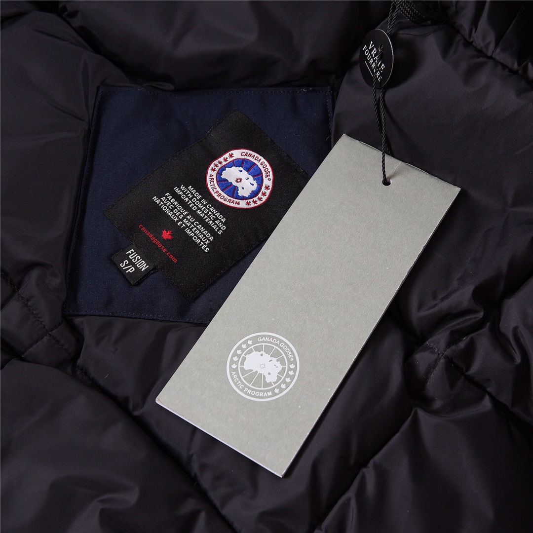 Canada Goose 10 Classic Down Jacket – Dark Blue