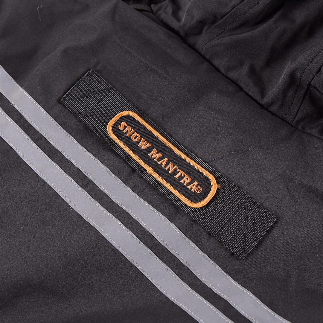 Canada Goose 10 Classic Down Jacket – Black