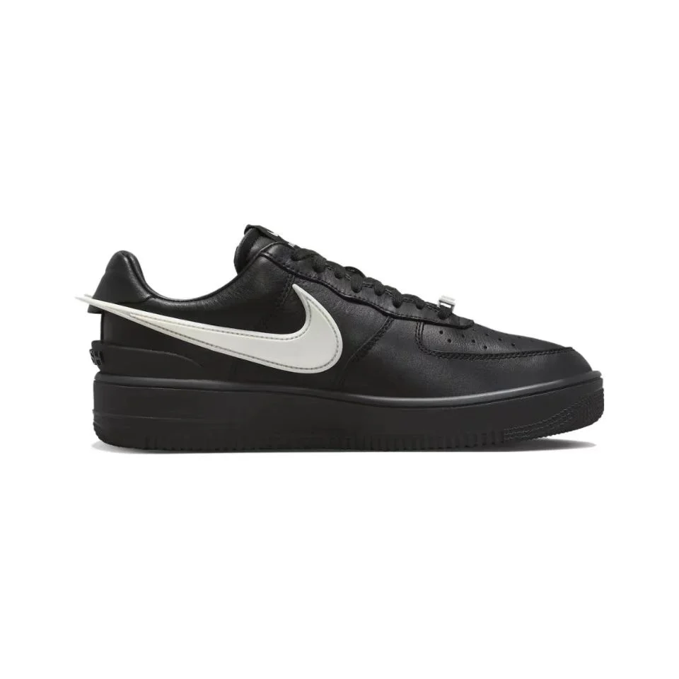 Air Force 1 Low Ambush Black