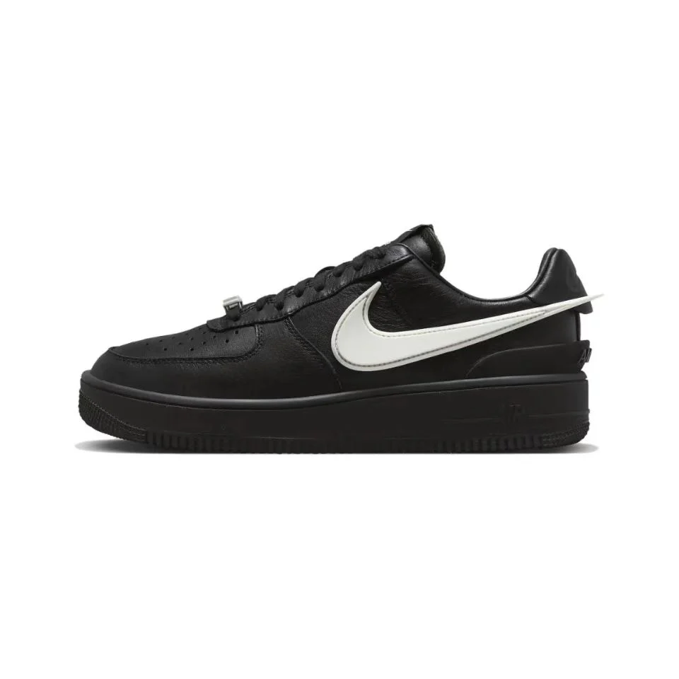 Air Force 1 Low Ambush Black