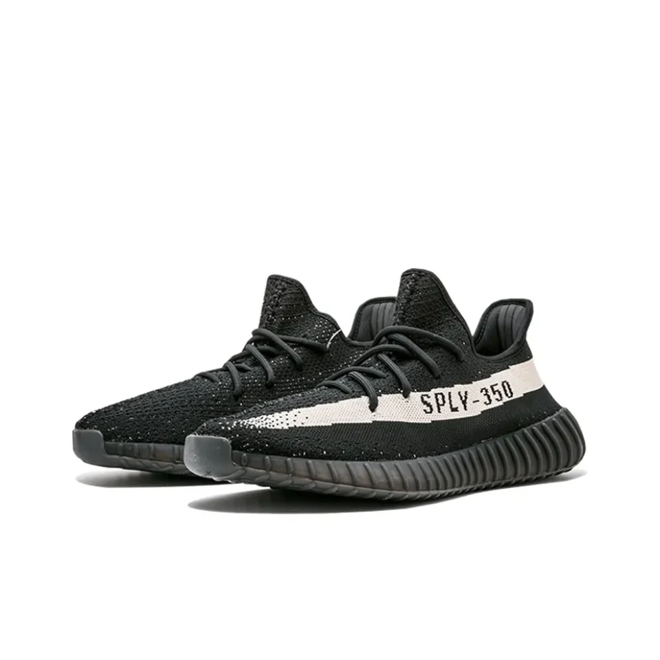 Yeezy 350 Oreo