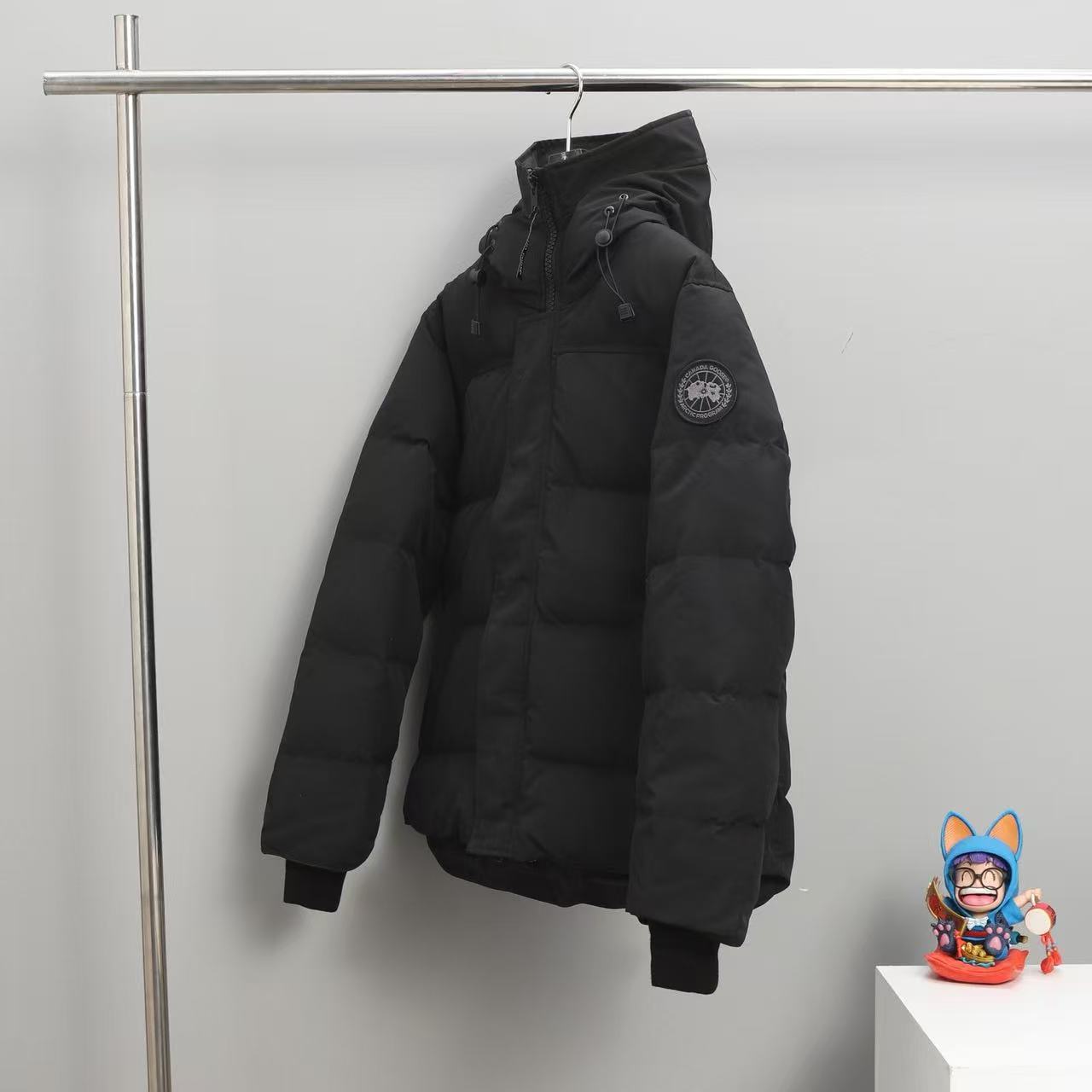 Macmillan Parka Black Label