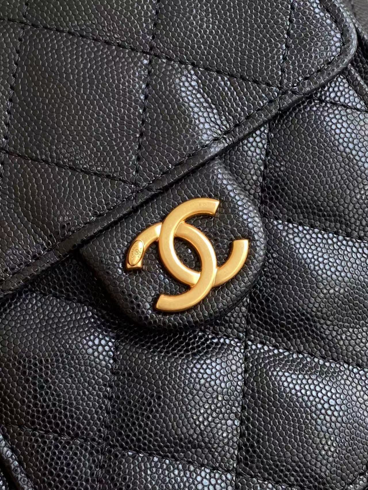 Chanel 25C Grained Calfskin Hobo Bag