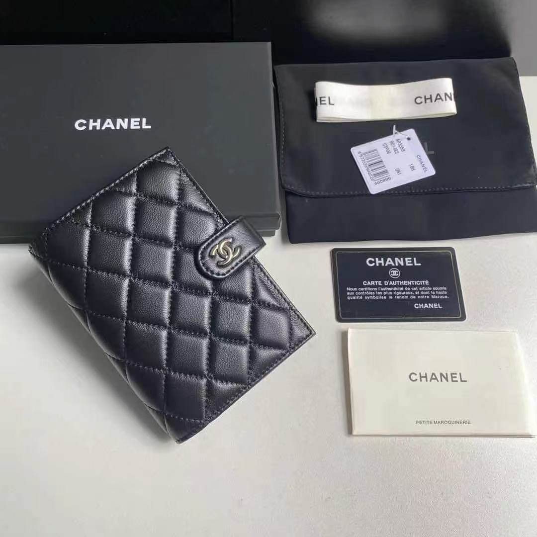 Chanel 25C Grained Calfskin Hobo Bag