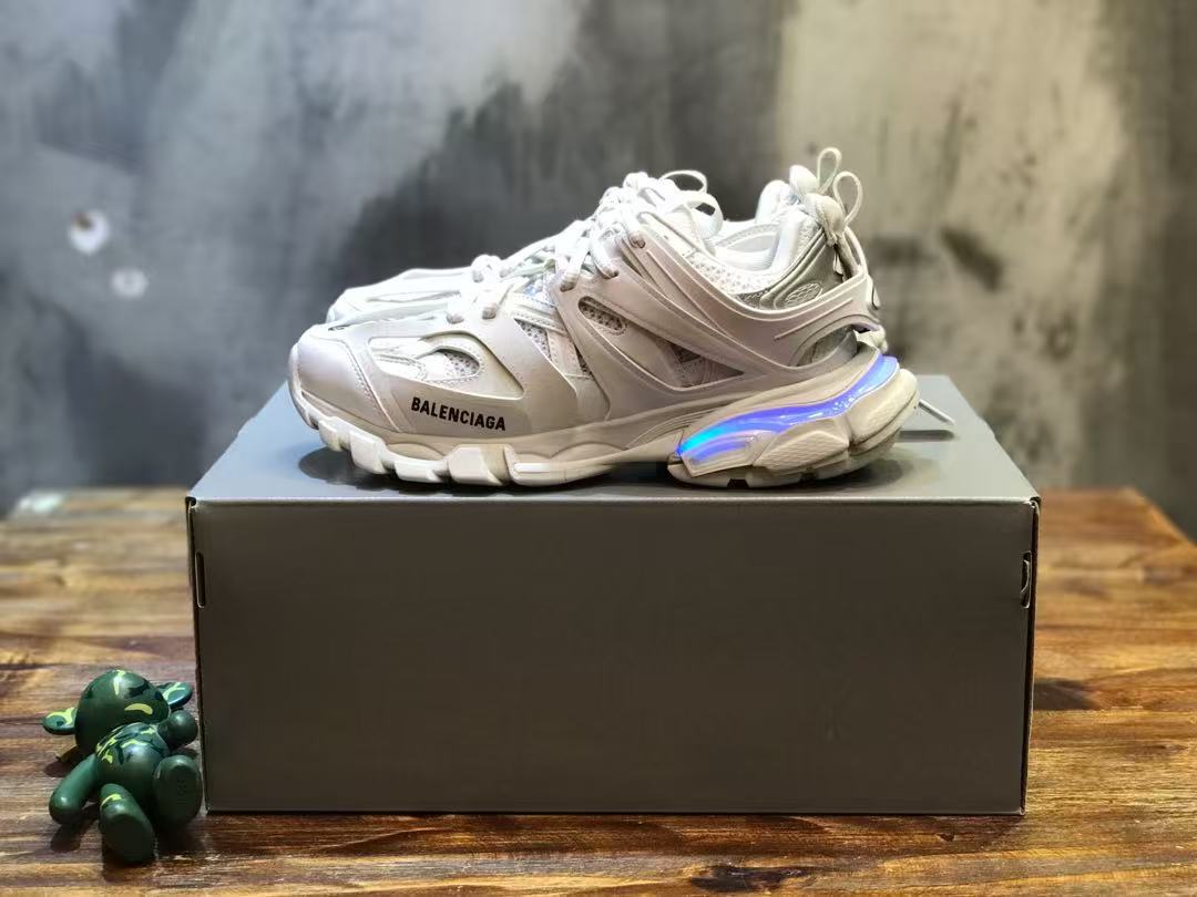 img Balenciaga Led Track Runners