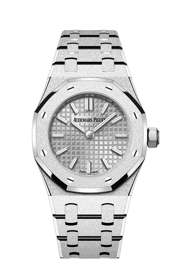 Audemars Piguet Royal Oak Mini Frosted Gold Quartz White Gold Dial 67630BC.GG.1312BC.01. MP