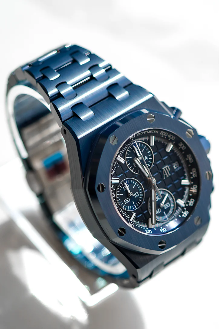 Audemars Piguet Royal Oak Offshore 42 Chronograph Bleu Nuit Nuage 50 Ceramic 26238CD.OO.1300CD.01 (2025)