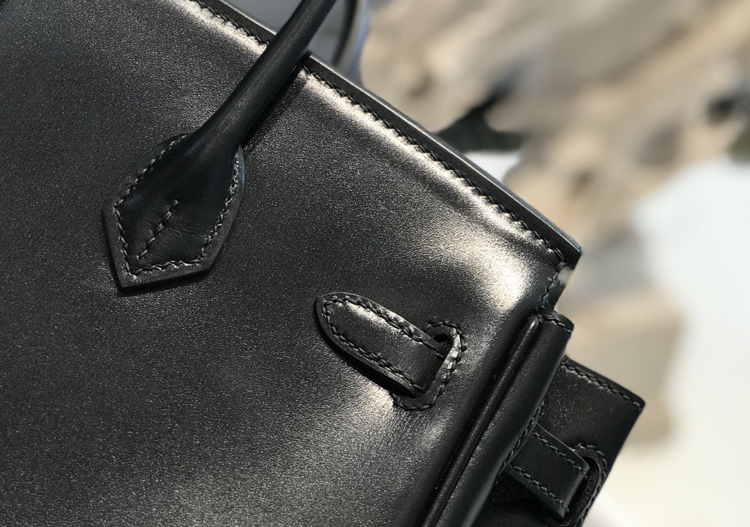 25 Togo Black Palladium Hardware