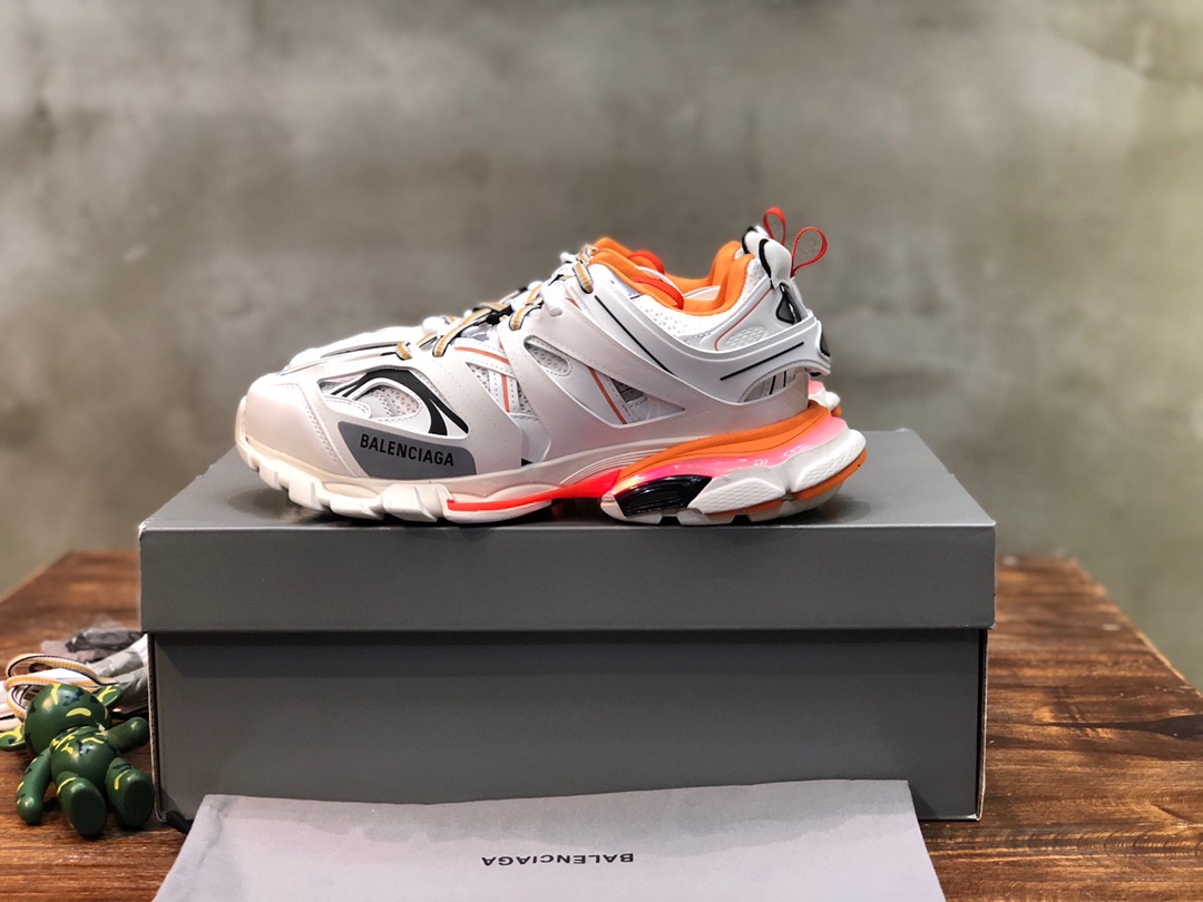 img Balenciaga Led Track Runners
