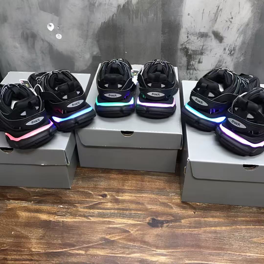 img Balenciaga Led Track Runners