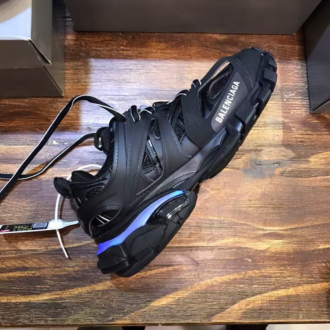 img Balenciaga Led Track Runners