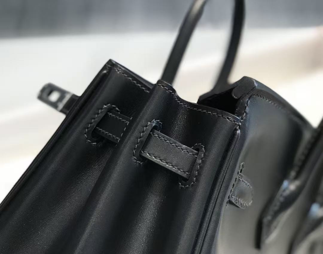 25 Togo Black Palladium Hardware