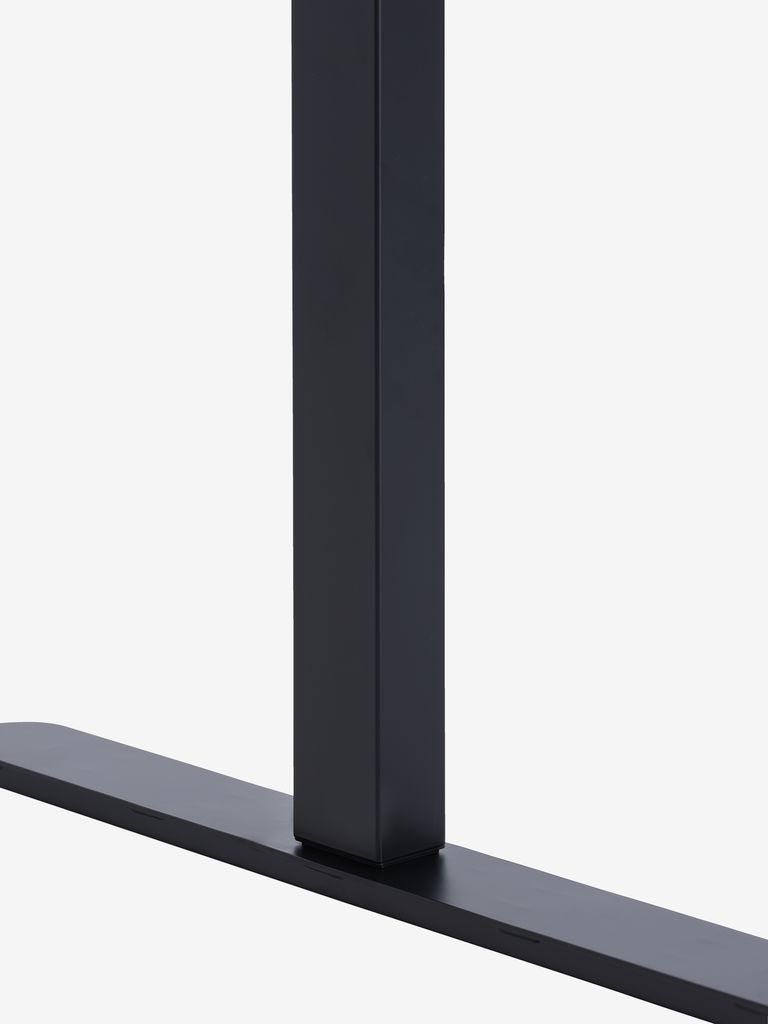 Height adjustable desk SVANEKE 70x140 oak colour/black