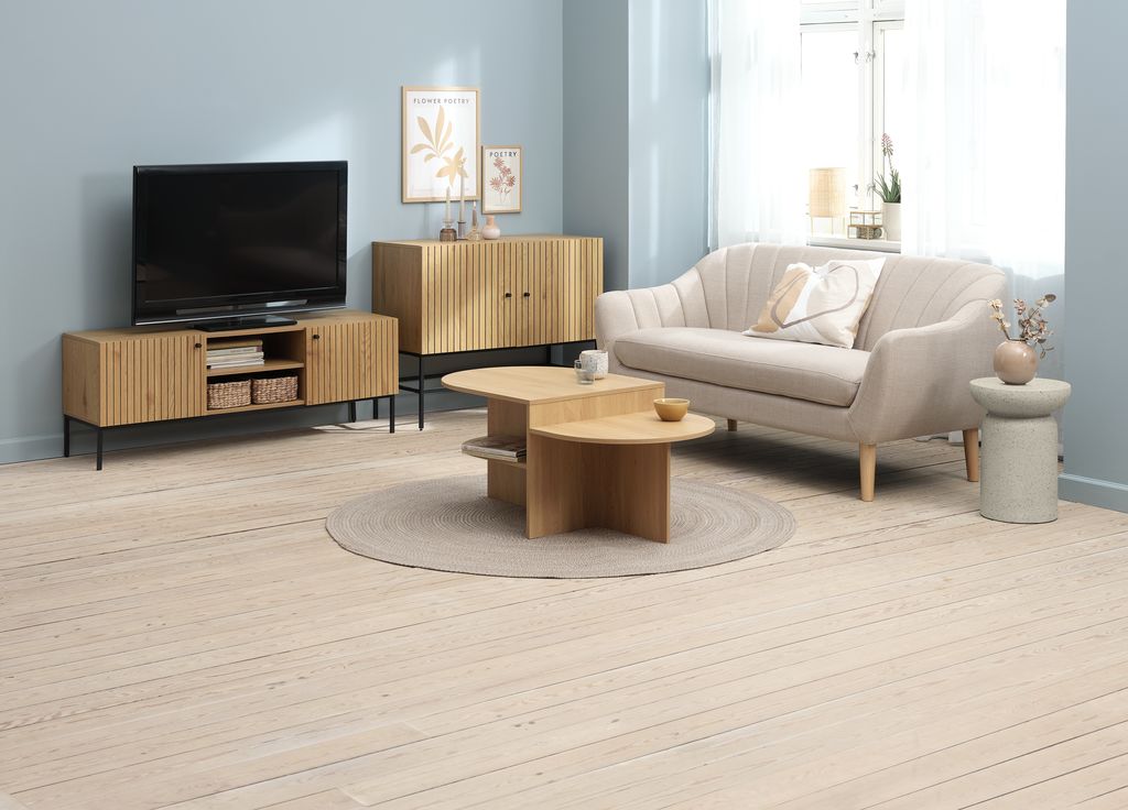 TV bench HEMDRUP 2 doors oak colour