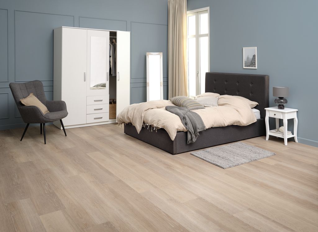 Wardrobe VELLERUP 151x200 combi white