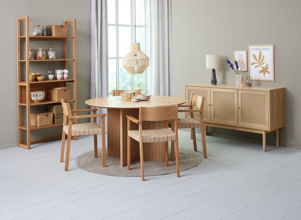 VESTERBORG D130 table oak + 4 VADEHAVET chairs oak